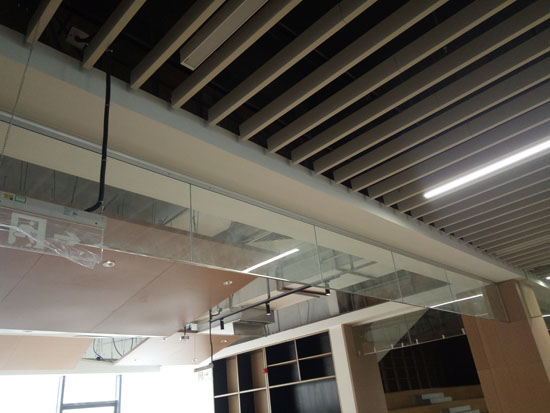 固定擋煙垂壁性能