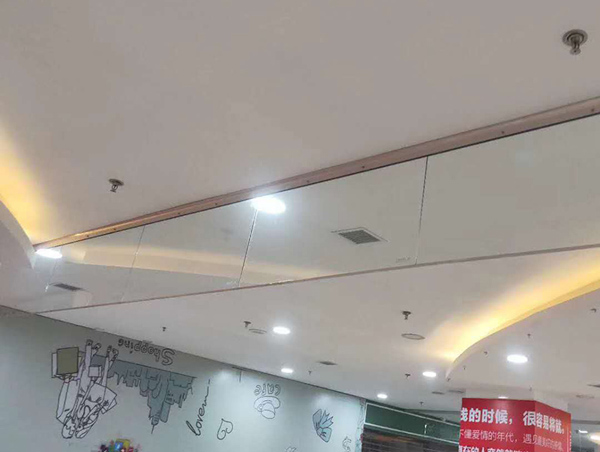 固定玻璃擋煙垂壁.jpg